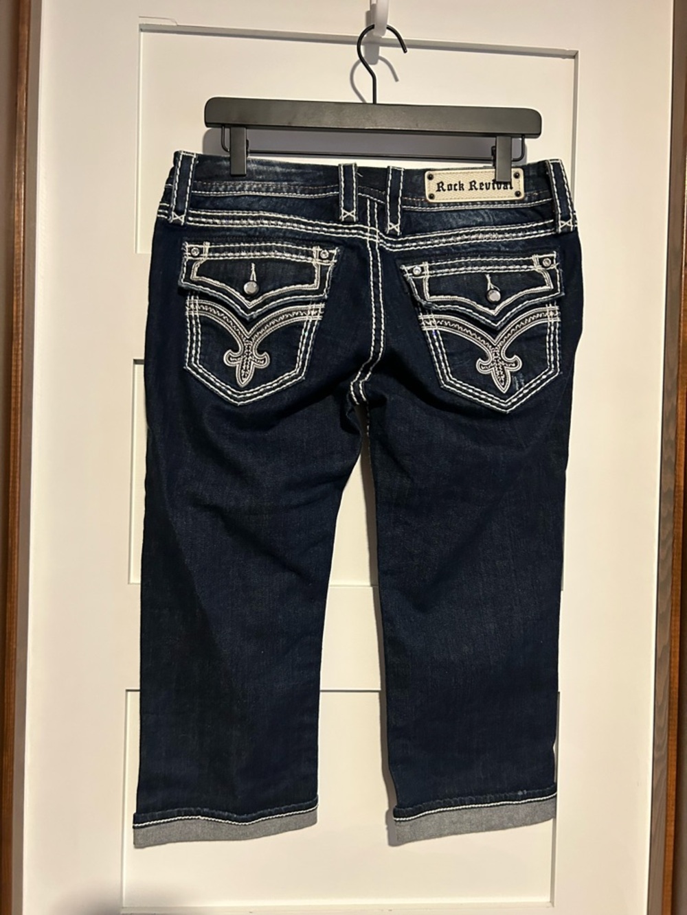 Rock Revival Clover Capri Fleur Di Lis Dark Wash Size 30